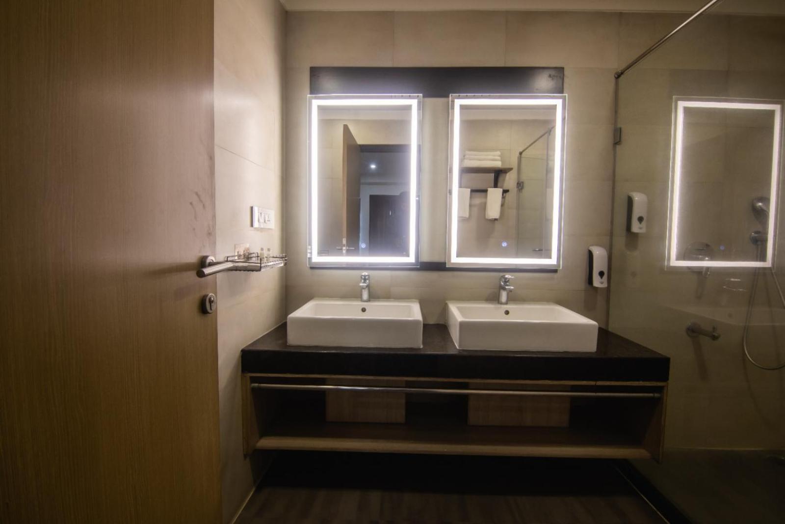 Purple Cloud Hotel Devanahalli Dış mekan fotoğraf