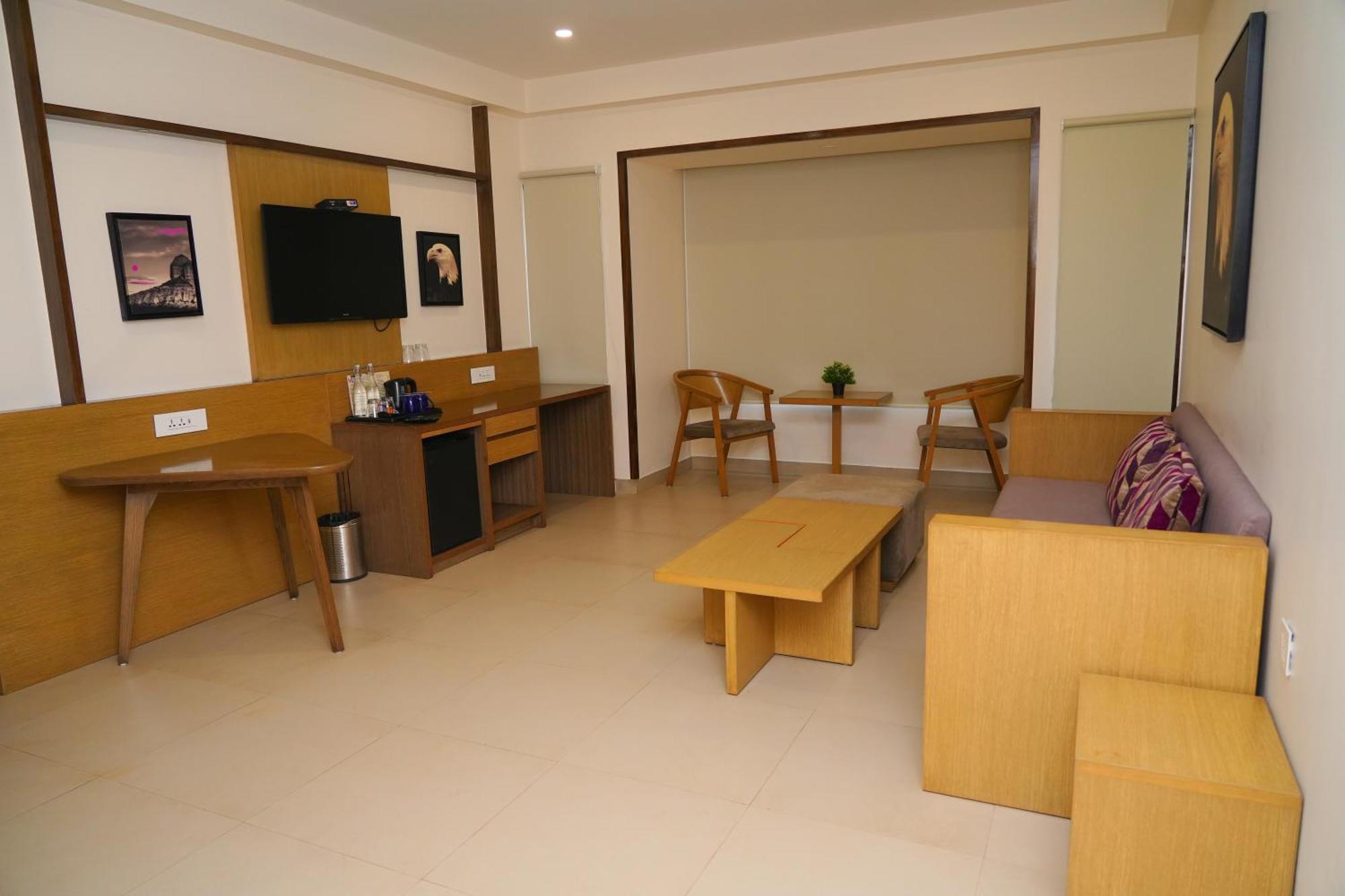 Purple Cloud Hotel Devanahalli Dış mekan fotoğraf